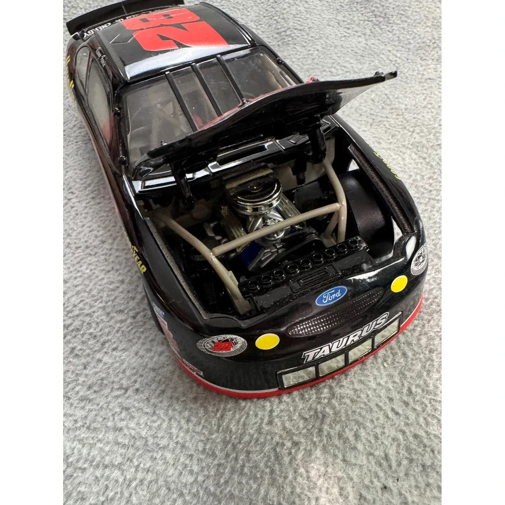 Action Kenny Irwin #28 Havoline Texaco 1999 Ford‎ Taurus 1:24 Diecast Stock Car